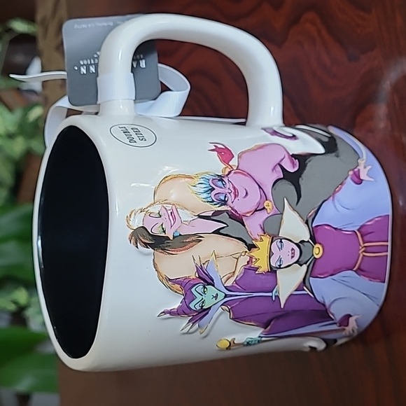 🦹🏿‍♀️Rae Dunn Disney Villians - Picture 2 of 5